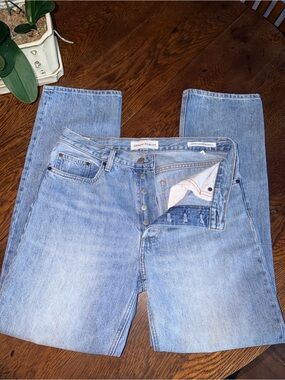 Denim Forum Women’s Light Blue Straight-Leg Jeans